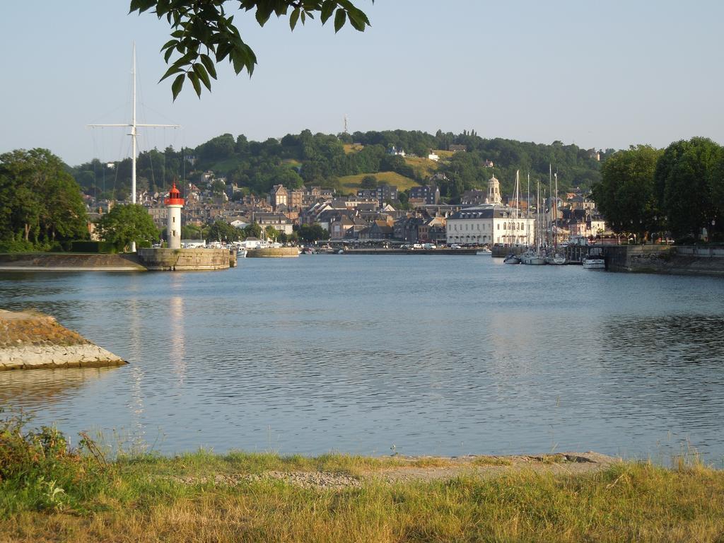 Appartement Du Port De Honfleur Szoba fotó